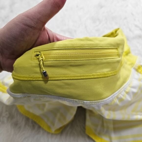 Lululemon Groovy Run Short Twin Stripe Sizzle Lightweight Tulip Hem Lined Small - Picture 9 of 13